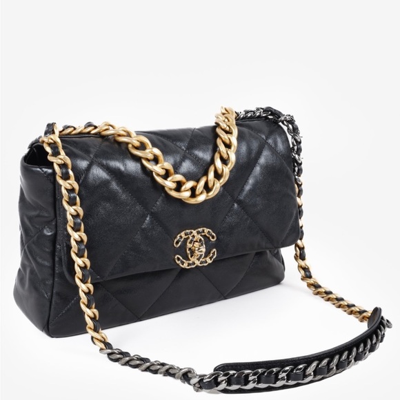 Chanel 19 handbag - Picture 3 of 7